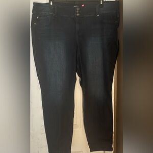 Torrid  Straight Leg Jeans Classic Denim size 24R women